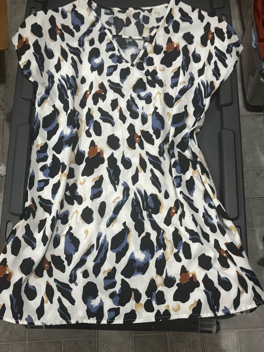 SHEIN Cream Animal-Print V-Neck Tunic with Black, Blue and Brown Spots